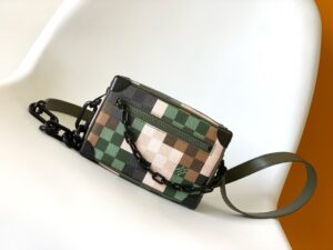 M24581
