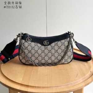 735132不带草莓款2