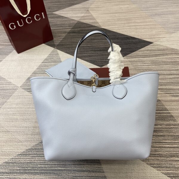 839112杏布浅蓝色