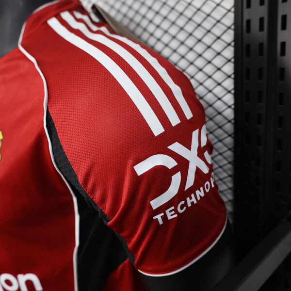 Player: 25–26 Manchester United Home