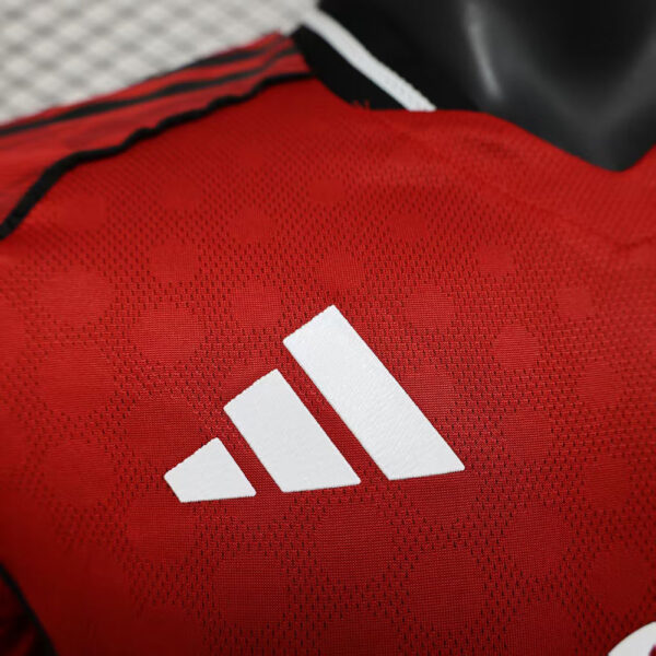 Player: 25–26 Manchester United Home01